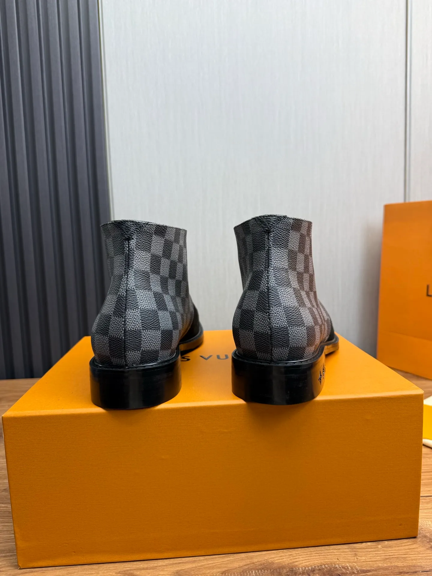 Men's shoes 💰760💰 LV. - Men's business casual leather shoes, top quality cow products. 1:1 shipment ⬆️Luxury and noble 👞All imported original brand leather materials, just to create a more comfortable wearing experience, upper: original cowhide ➕Imported full cow lining, original outsole ✔️16-45 (38.45 non-returnable)